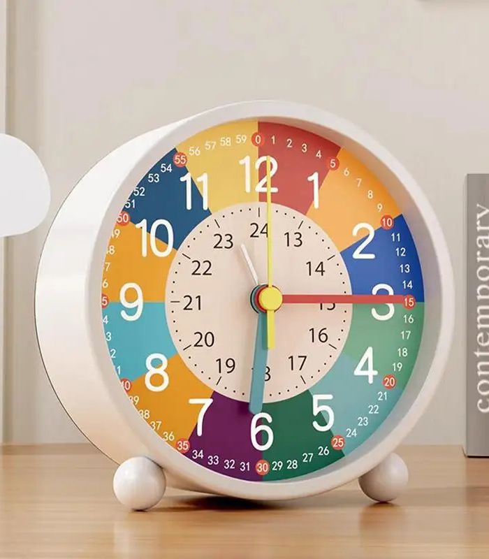 reveil-educatif-enfant-a-quartz-avec-retroeclairage-led-chambre